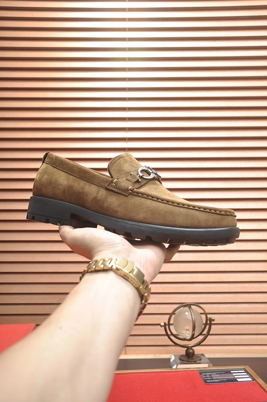 Men's shoes 💰560💶[Ferragamo/Ferragamu] (high-end Niuli) New 🍀 Ferragamo* - top version Ferragamo's classic formal leather shoes! Made of imported original cowhide, the inner top layer is comfortable cowhide lining! Original wear-resistant rubber outsole! High quality products! Code number 38-45 (45 customized)